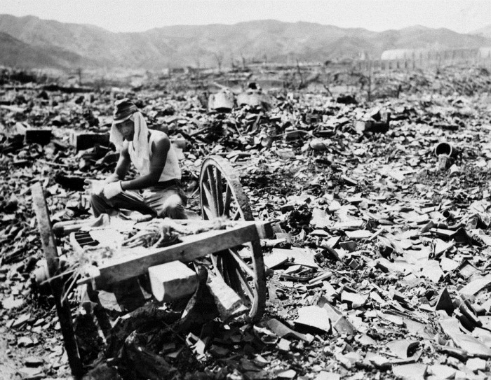 65th Anniversary of Hiroshima Atomic Bomb Drop | Amusing Planet